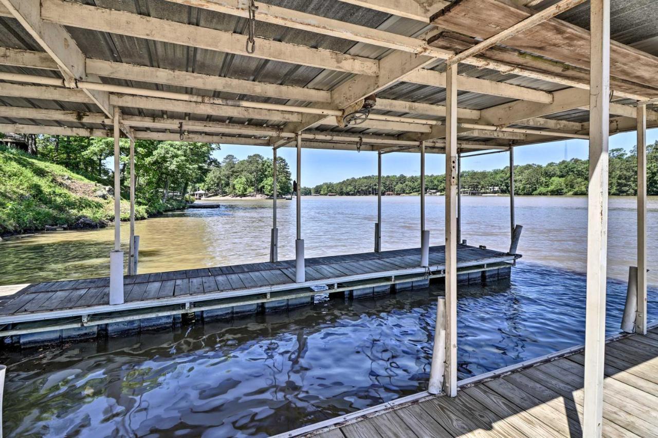 Luxury Hot Springs Oasis On Lake With Private Dock! Kültér fotó